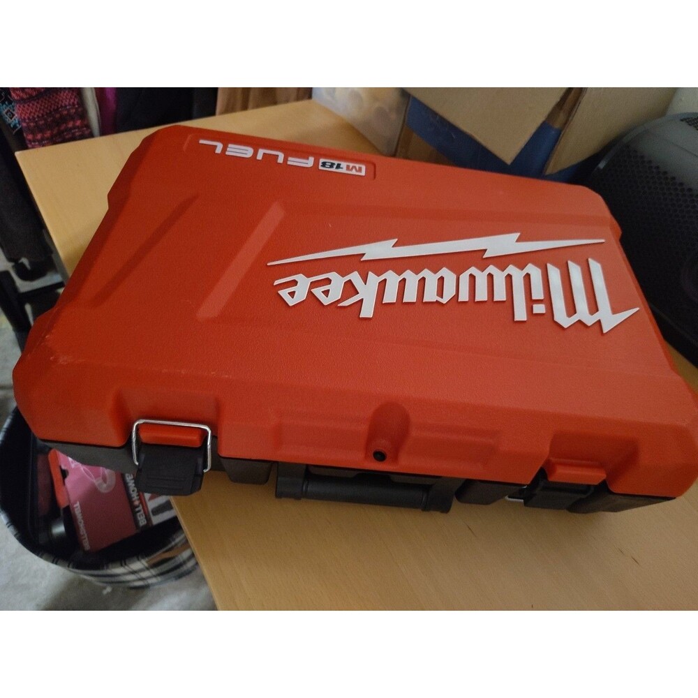 Milwaukee BOX FOR M18 FUEL 18V 2-Tool Red Combo Kit (3697-22) CASE ONLY - Picture 2 of 3